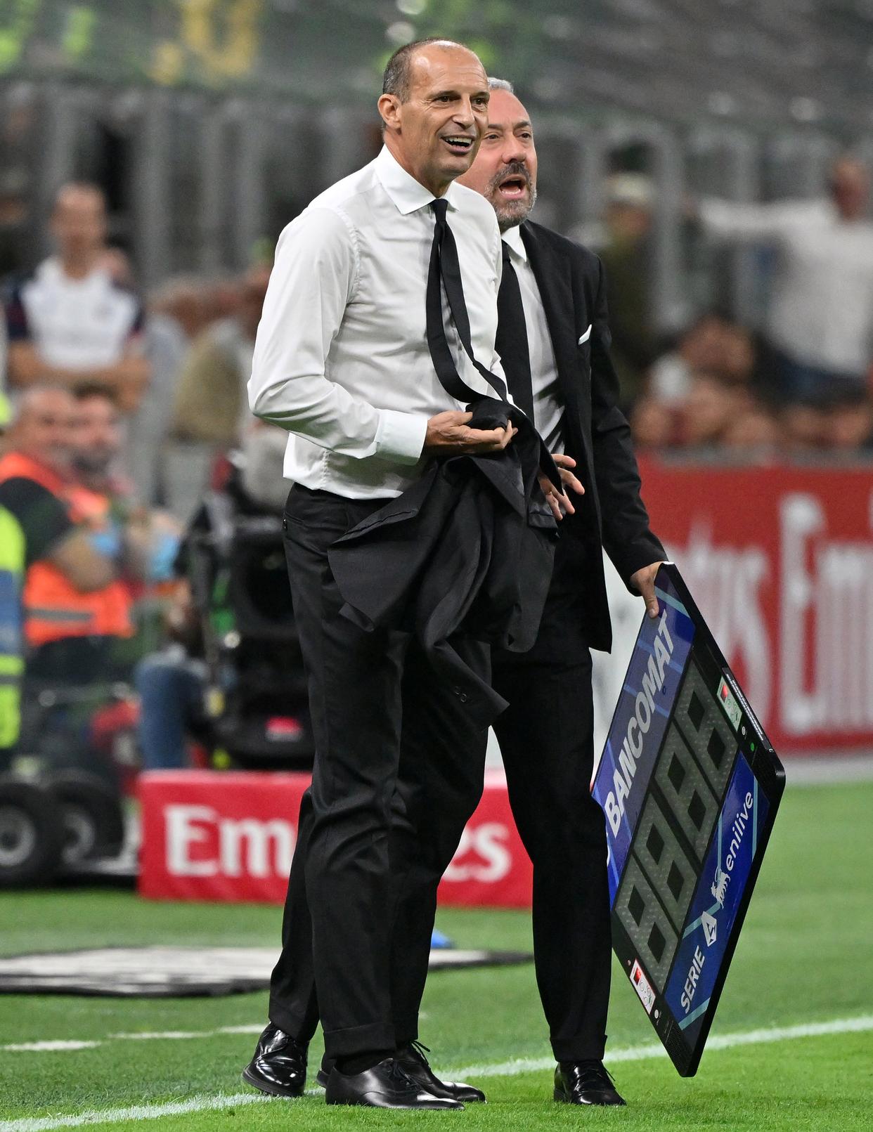 9game官方-意甲集结日走向成谜，圣安东尼奥马刺队长鼓劲，媒体盛赞，赛程密集仍需轮换的简单介绍