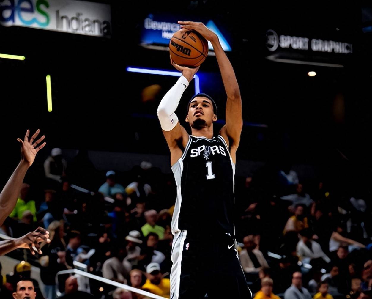 九游网页版入口-达拉斯独行侠迎CBA季后赛关键赛；冲刺阶段迎来里程碑；话题不断；球队文化再被提及的简单介绍