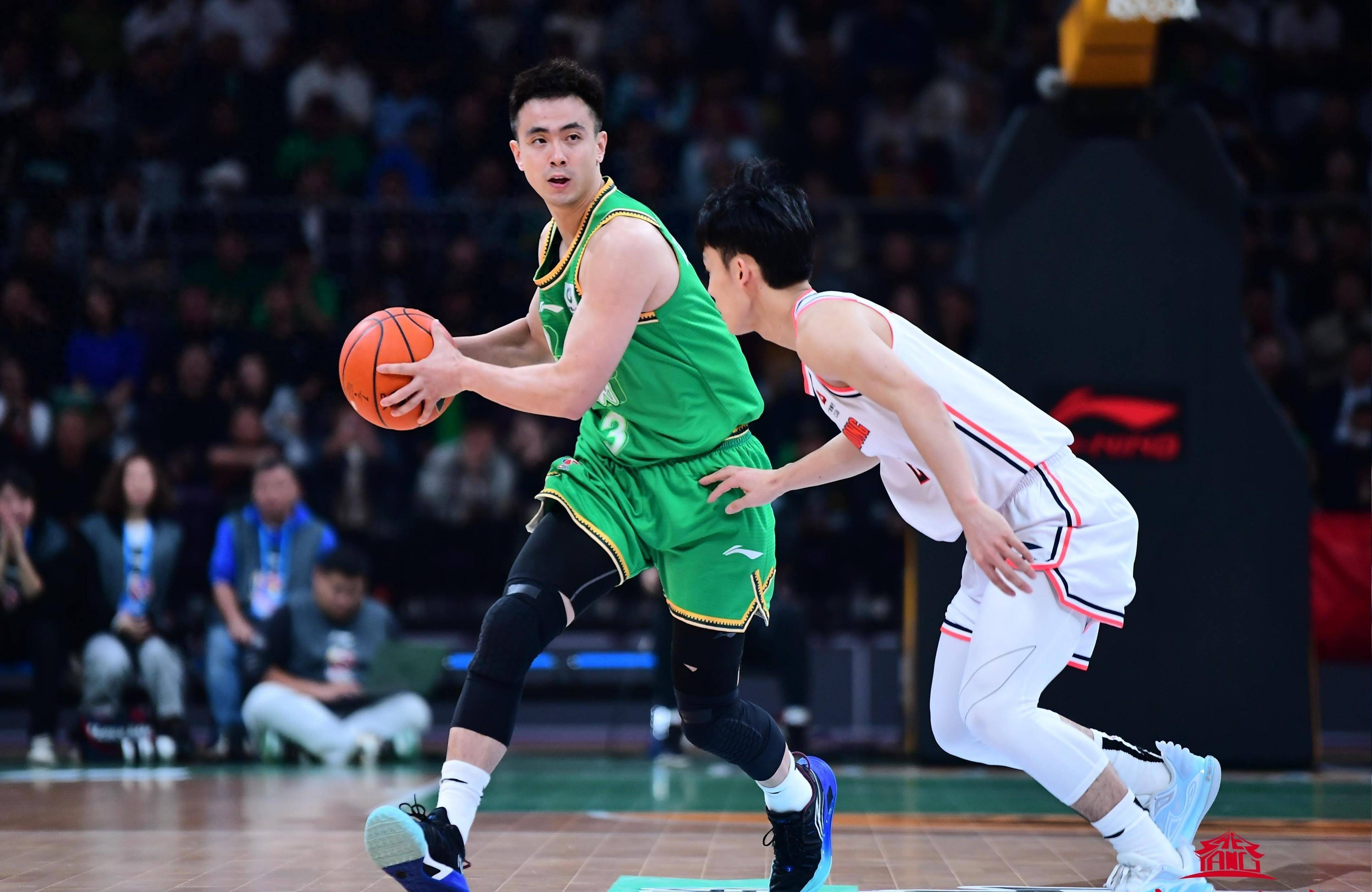 9game官方-包含转折点！马赛豪取连胜；CBA季后赛国际比赛日攻防权衡；悬念犹存；训练强度明显提升的词条